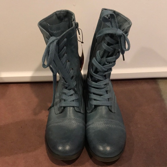 steel blue lace up boots